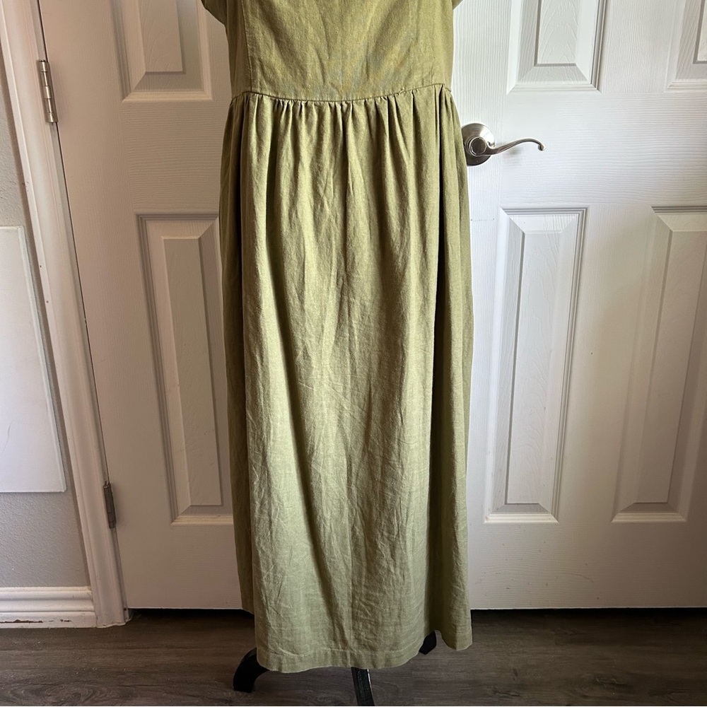 Black Tape khaki green sleeveless button down cottagecore midi dress - Picture 8 of 10